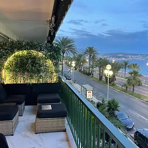 Le Saint-george Riviera Apartment