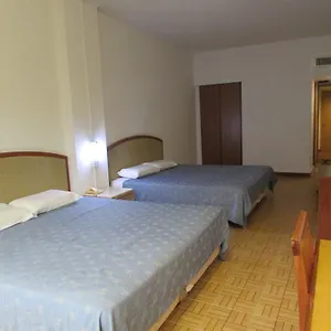Supreme Hotel